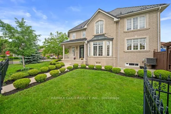 Photo 4 of 39 Trailhead Crescent, Brampton, Sandringham-Wellington — HOMEH