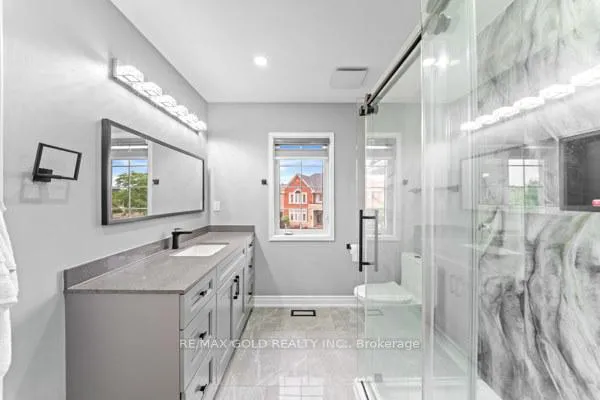 Photo 16 of 39 Trailhead Crescent, Brampton, Sandringham-Wellington — HOMEH