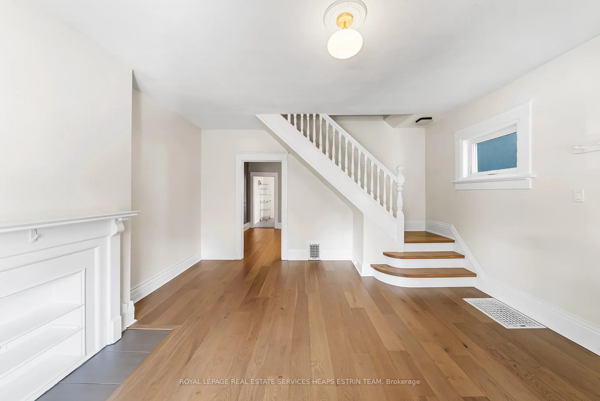 Photo 7 of 624 Pape Avenue, Toronto, North Riverdale — HOMEH