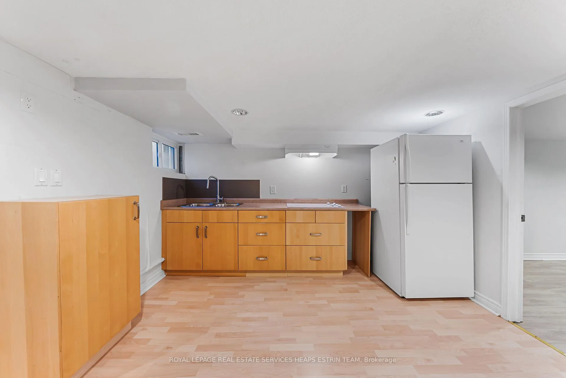 Photo 27 of 624 Pape Avenue, Toronto, North Riverdale — HOMEH