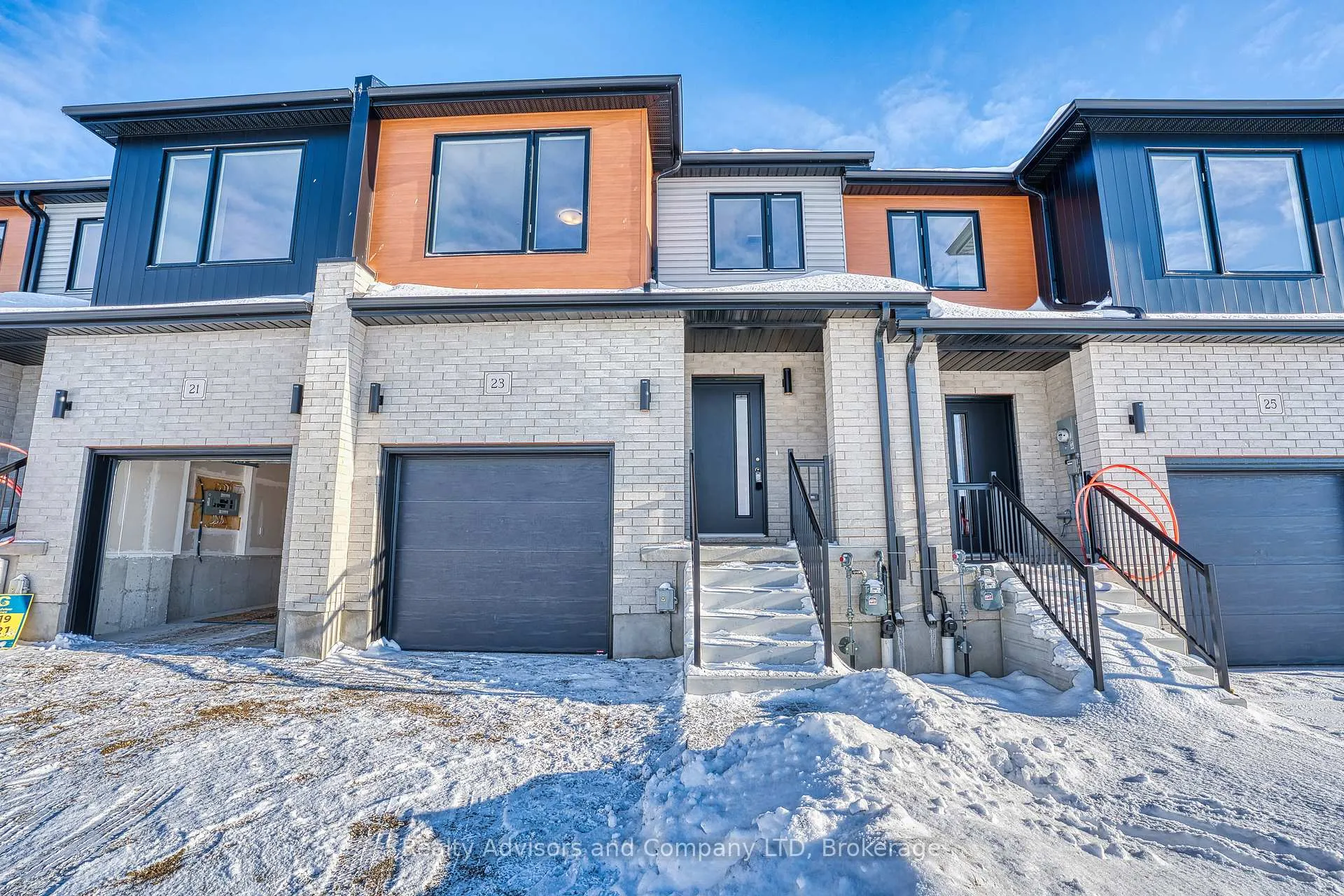 Photo 4 of 23 Becker Street, Stratford — HOMEH