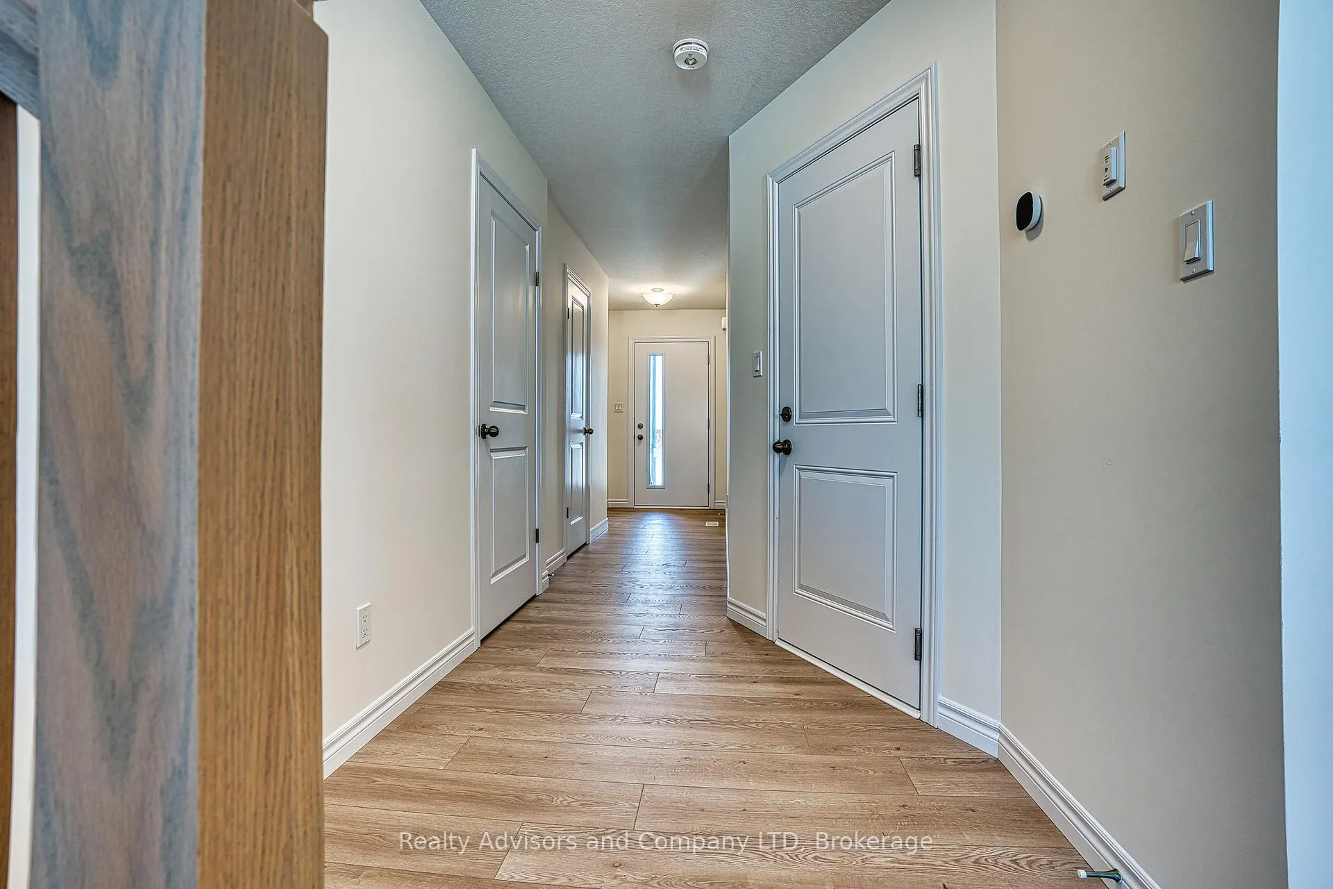 Photo 8 of 23 Becker Street, Stratford — HOMEH