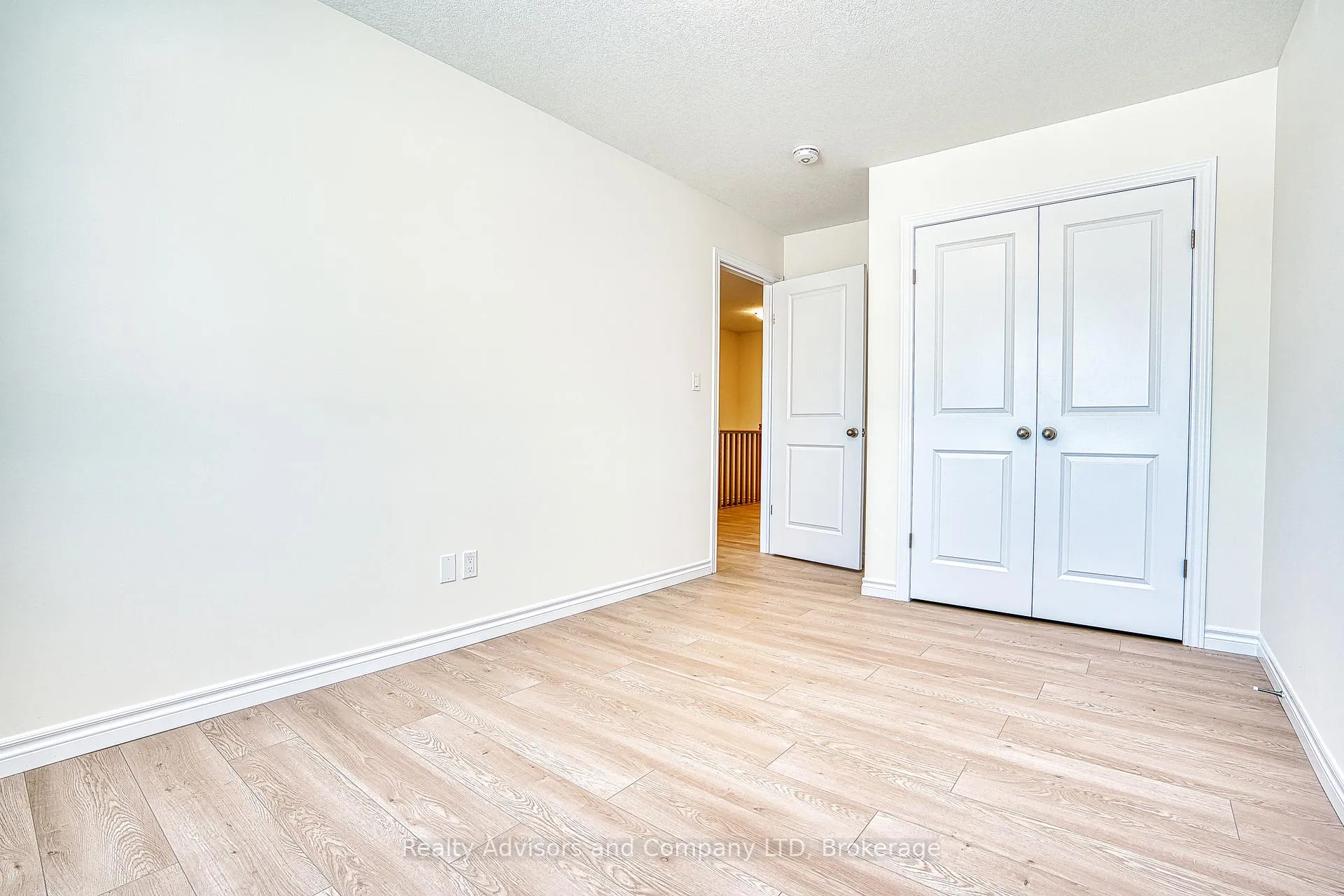Photo 27 of 23 Becker Street, Stratford — HOMEH