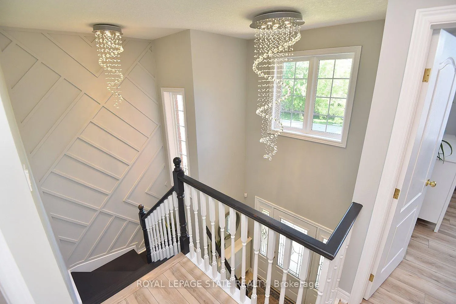 Photo 23 of 12 Wills Crescent, Hamilton, Binbrook — HOMEH
