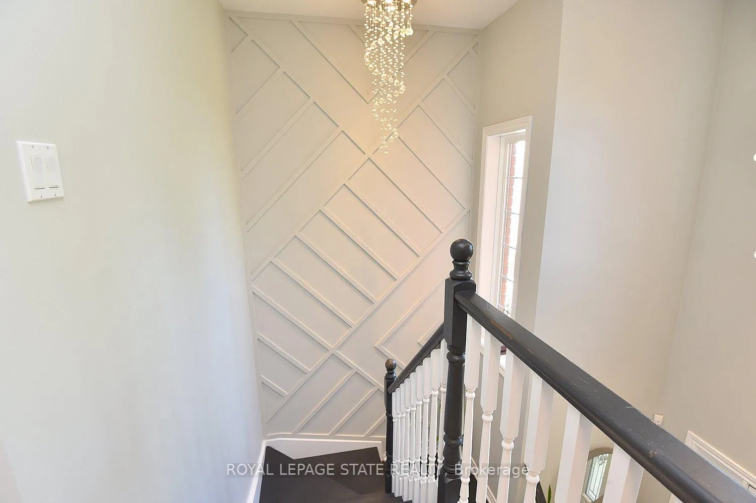 Photo 24 of 12 Wills Crescent, Hamilton, Binbrook — HOMEH