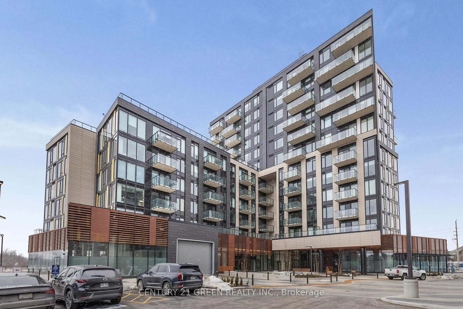 Front of Unit 501, 1415 Dundas Street E