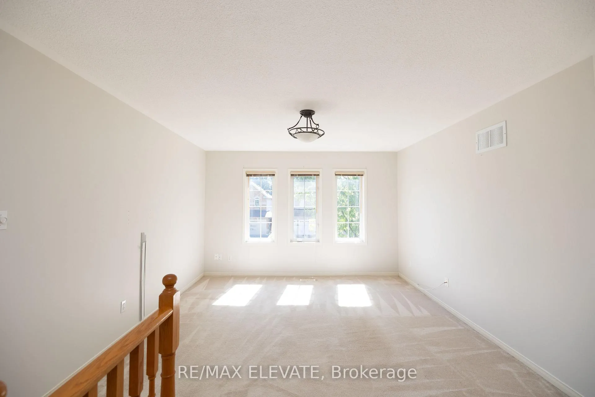 Photo 9 of 1202 Monica Cook Place, Pickering, Bay Ridges — HOMEH
