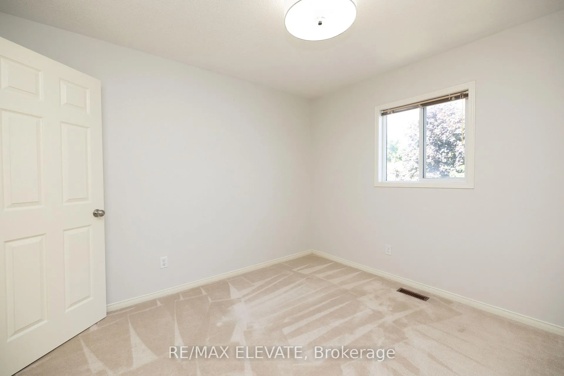 Photo 14 of 1202 Monica Cook Place, Pickering, Bay Ridges — HOMEH