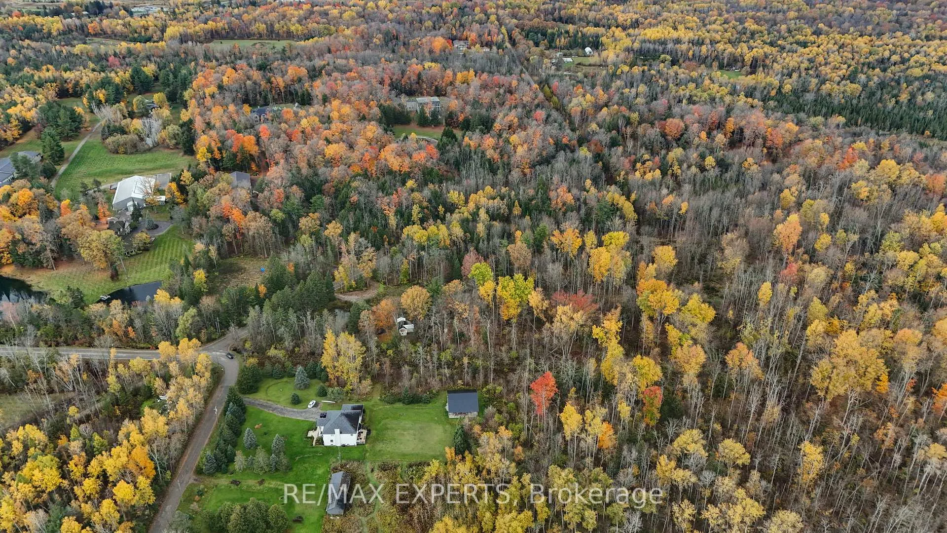 Photo 17 of 4530 19th Side Road, King, Pottageville — HOMEH