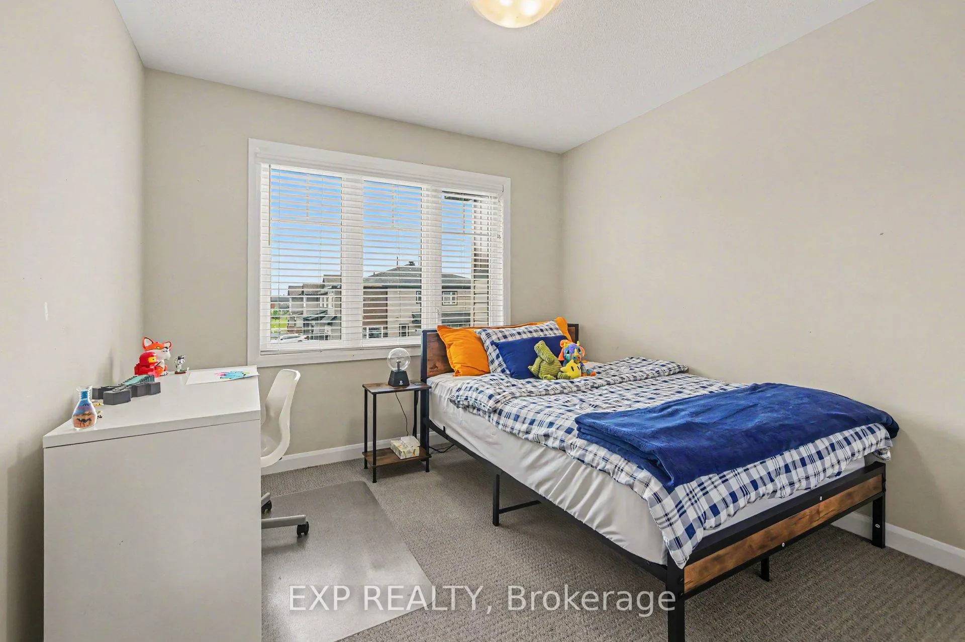 Photo 20 of 92 Gardenpost Terrace, Ottawa, Avalon West — HOMEH