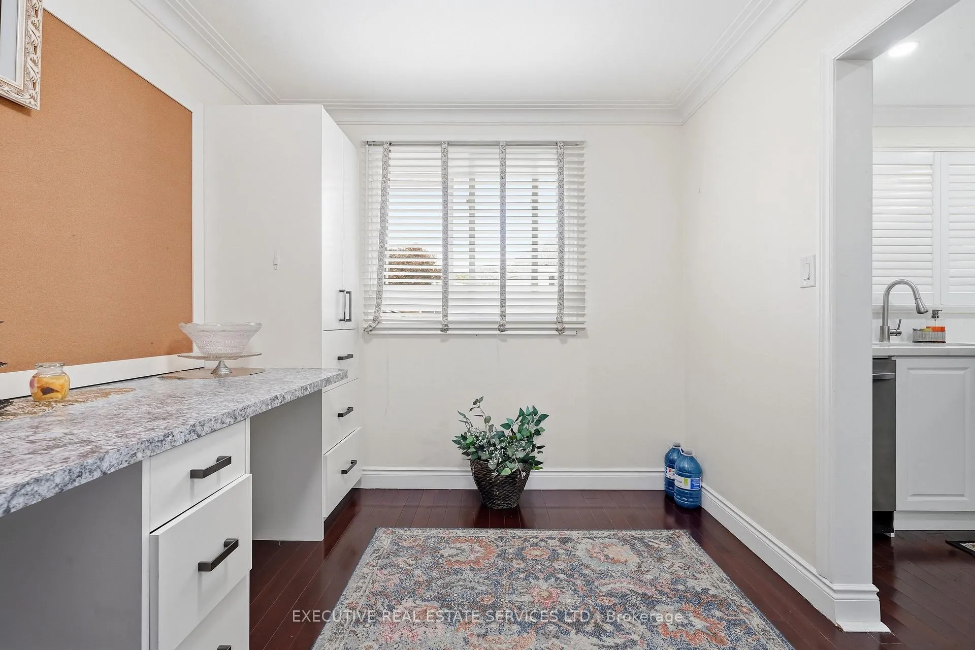 Photo 32 of 207 Christopher Drive, Cambridge, Christopher-Champlain — HOMEH