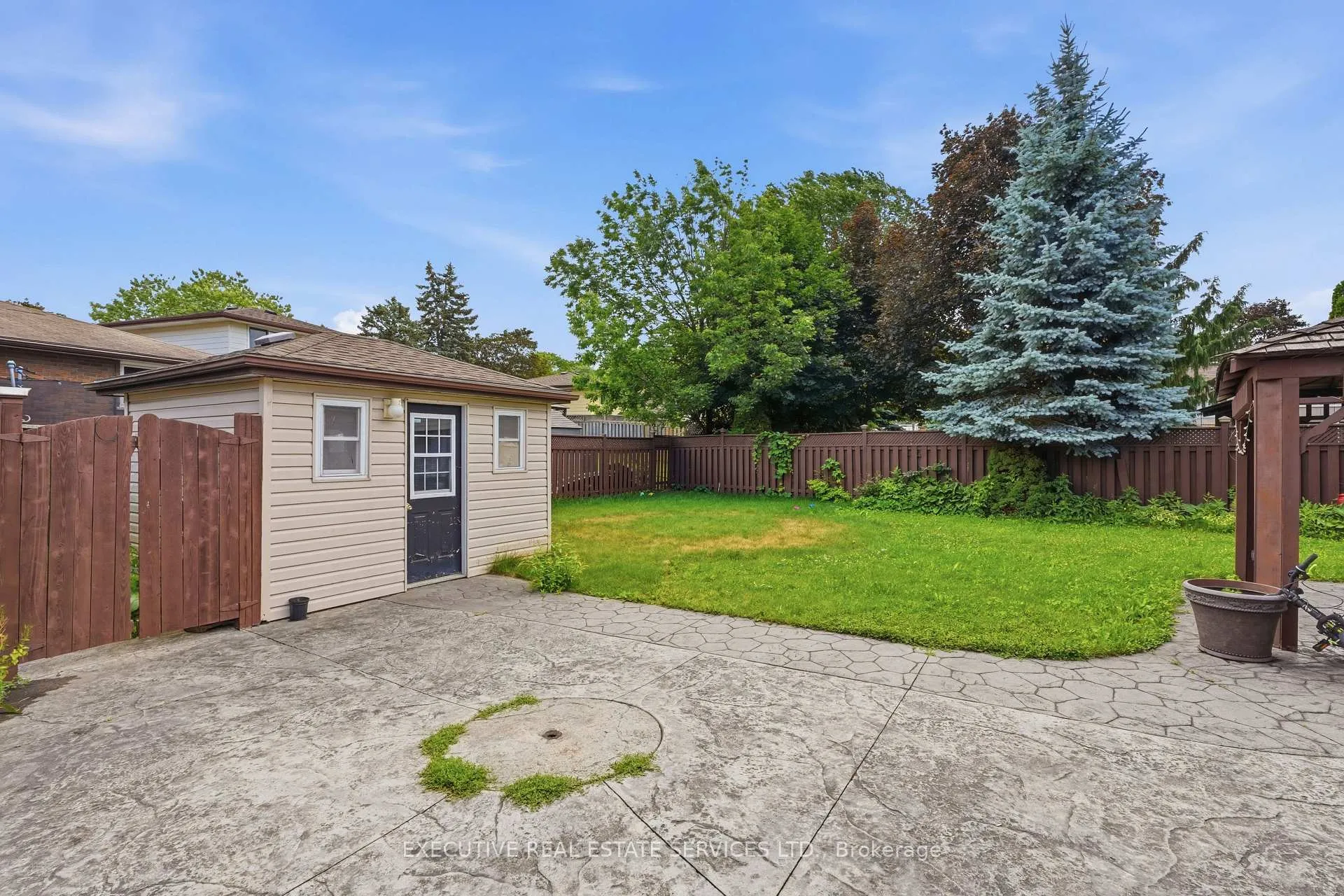 Photo 42 of 207 Christopher Drive, Cambridge, Christopher-Champlain — HOMEH