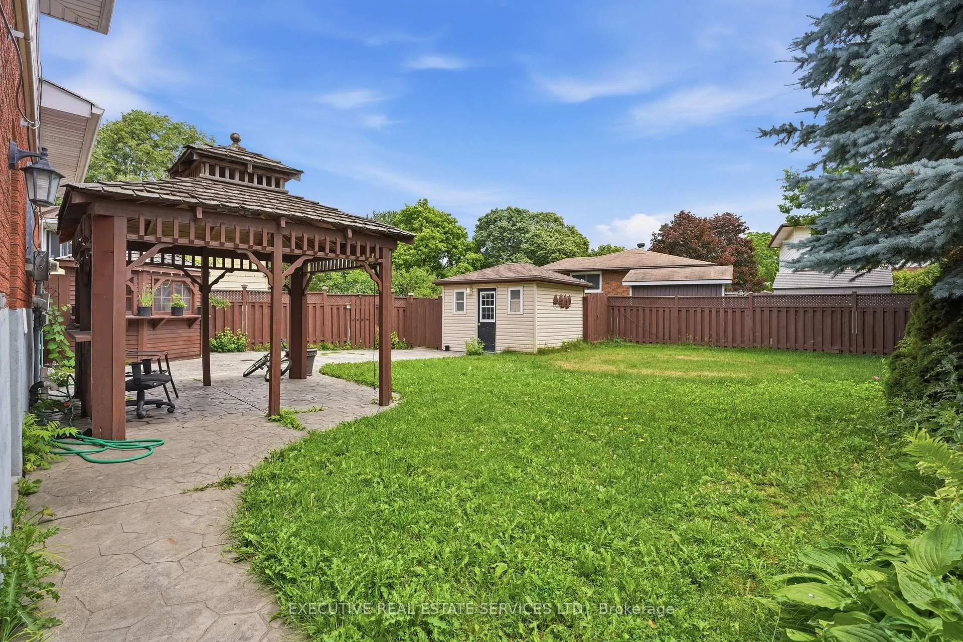 Photo 44 of 207 Christopher Drive, Cambridge, Christopher-Champlain — HOMEH
