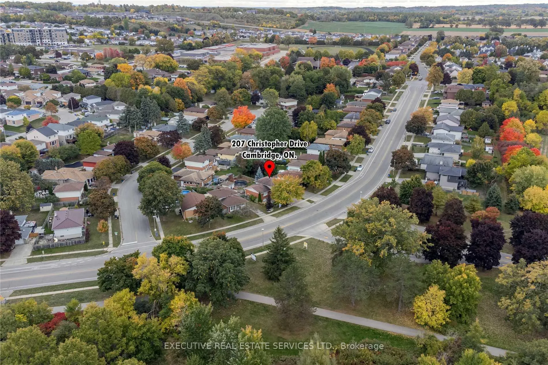 Photo 46 of 207 Christopher Drive, Cambridge, Christopher-Champlain — HOMEH