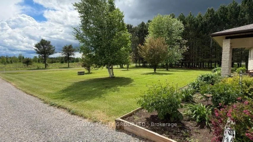 Photo 3 of 44 Cardiff Drive, O'Connor — HOMEH