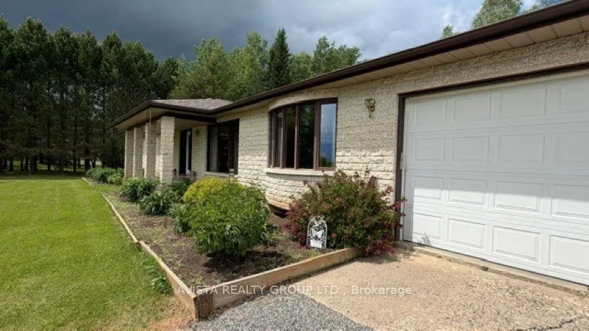 Photo 4 of 44 Cardiff Drive, O'Connor — HOMEH