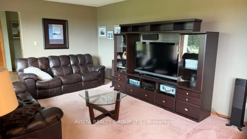 Photo 18 of 44 Cardiff Drive, O'Connor — HOMEH