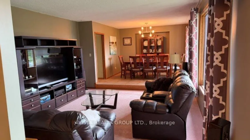 Photo 20 of 44 Cardiff Drive, O'Connor — HOMEH
