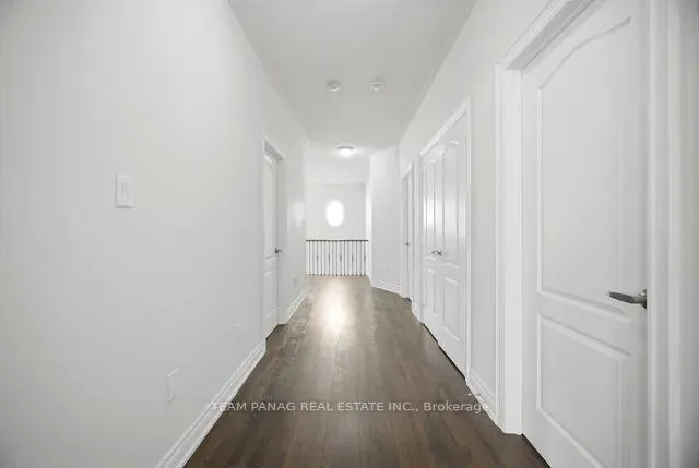 Photo 21 of 32 Fanning Trail, Brampton, Toronto Gore Rural Estate — HOMEH