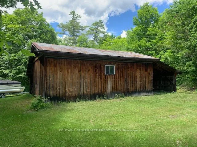 Photo 2 of 306 Hanna Road, Tay Valley, Bathurst/Burgess & Sherbrooke (South Sherbrooke) Twp — HOMEH