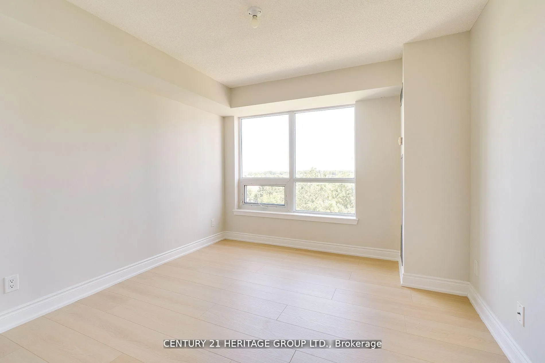 Photo 15 of Unit 709, 7 North Park Road, Vaughan, Beverley Glen — HOMEH
