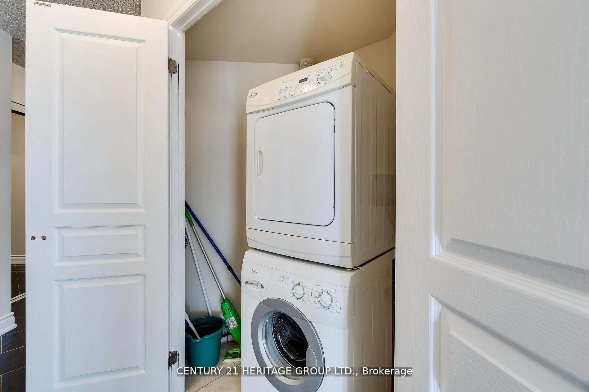Photo 21 of Unit 709, 7 North Park Road, Vaughan, Beverley Glen — HOMEH
