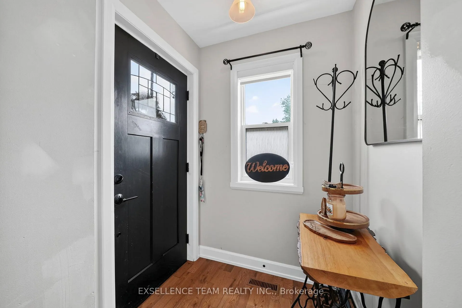 Photo 5 of 99 Lochiel Street E, North Glengarry, Alexandria — HOMEH
