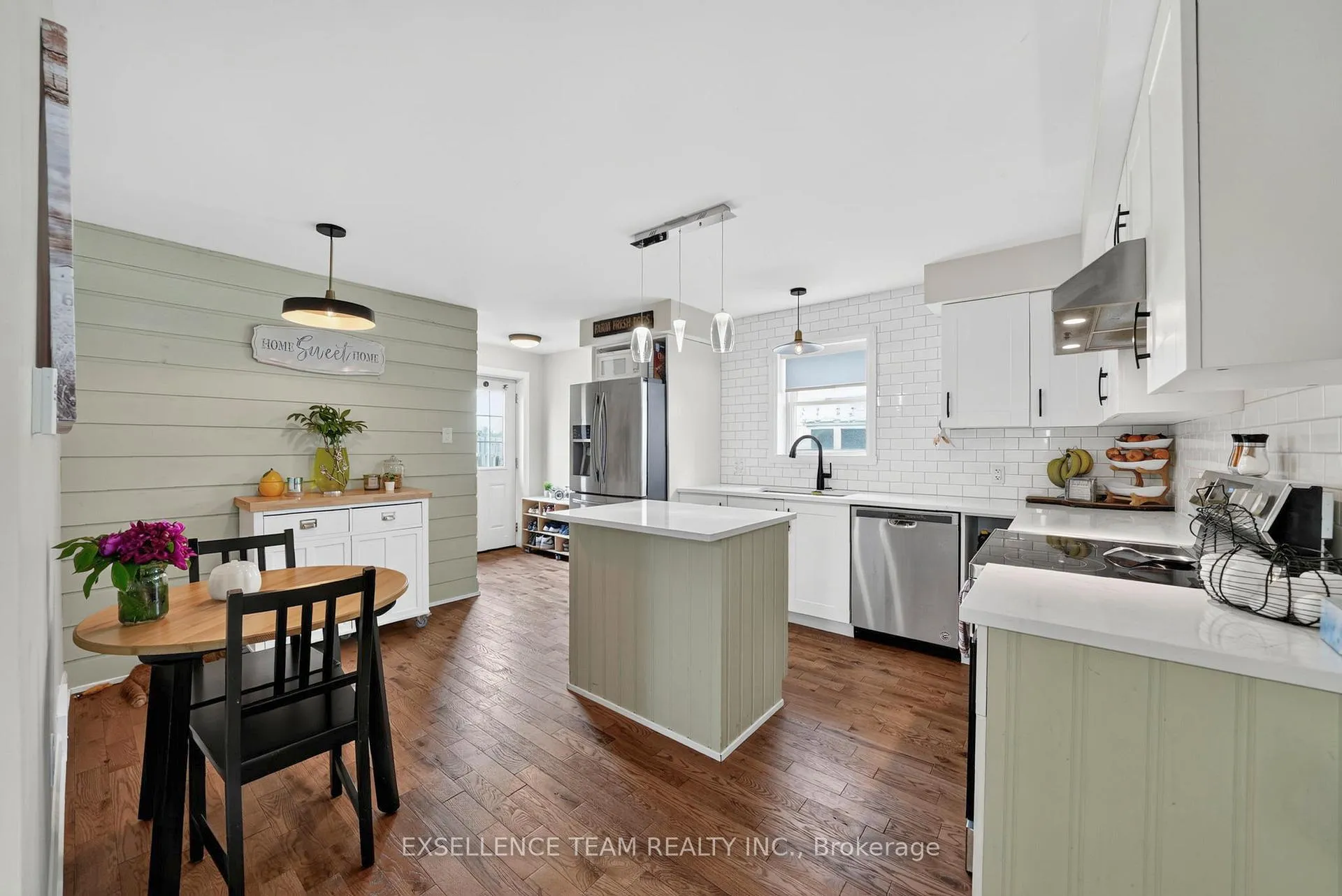 Photo 9 of 99 Lochiel Street E, North Glengarry, Alexandria — HOMEH