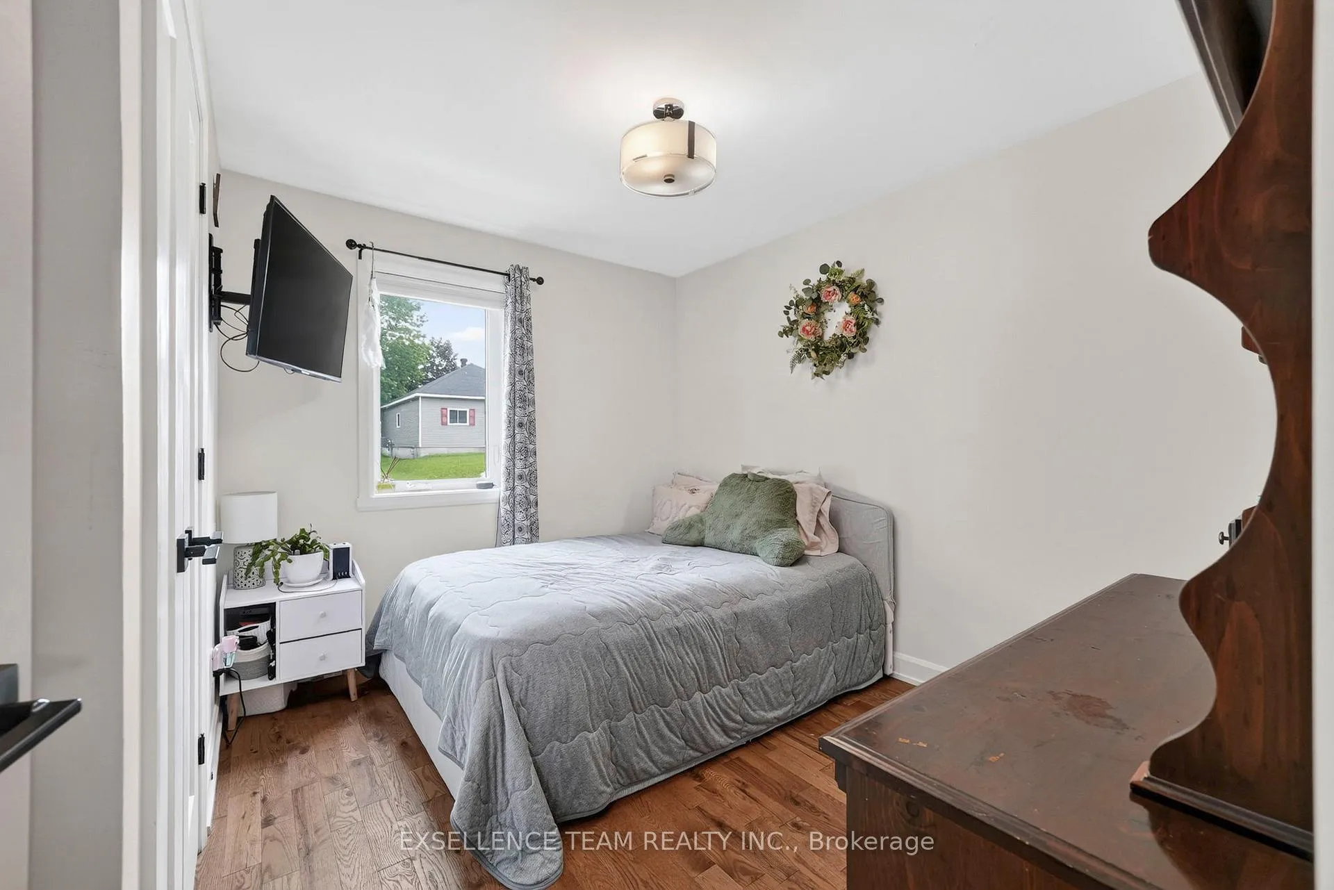 Photo 26 of 99 Lochiel Street E, North Glengarry, Alexandria — HOMEH