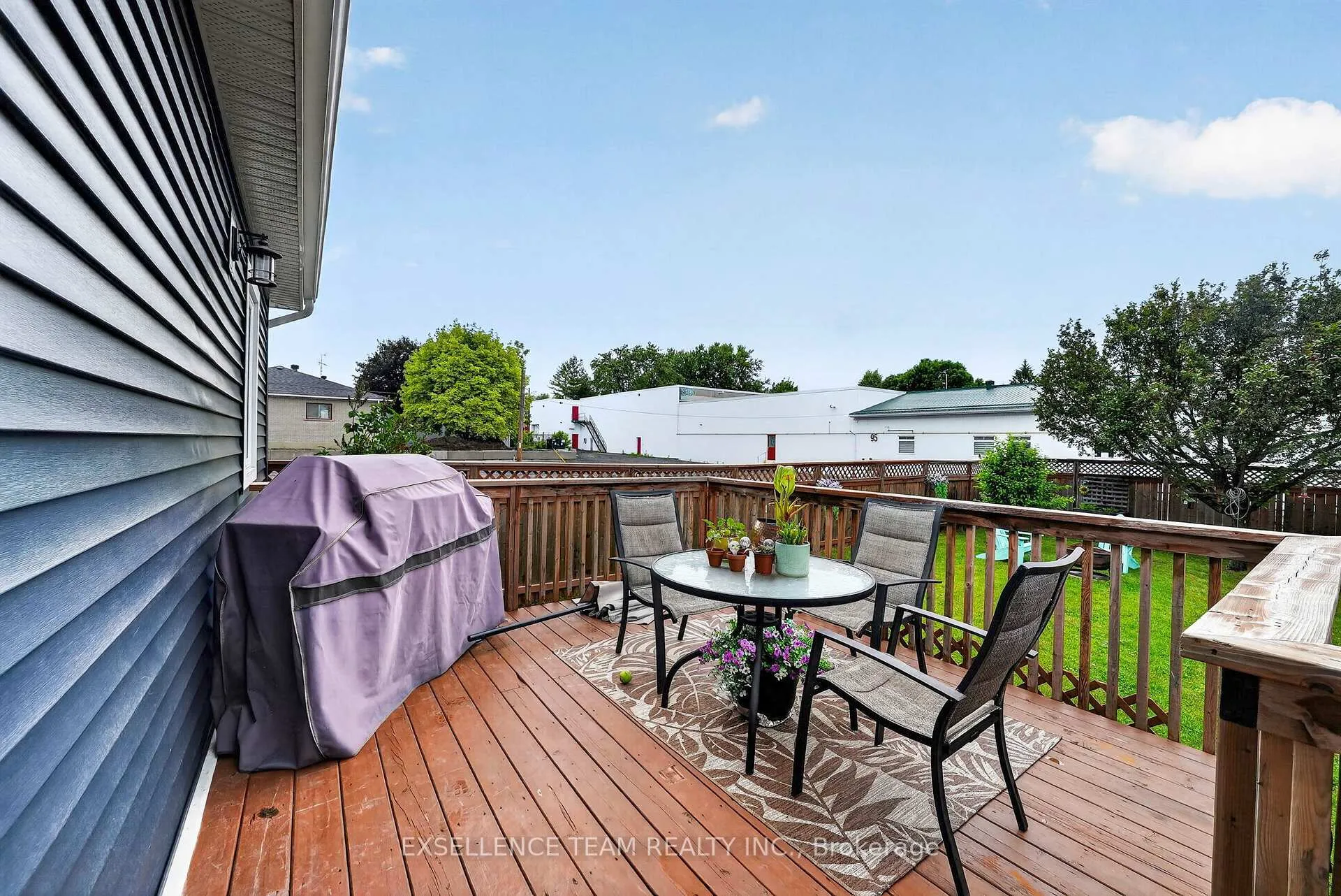 Photo 43 of 99 Lochiel Street E, North Glengarry, Alexandria — HOMEH