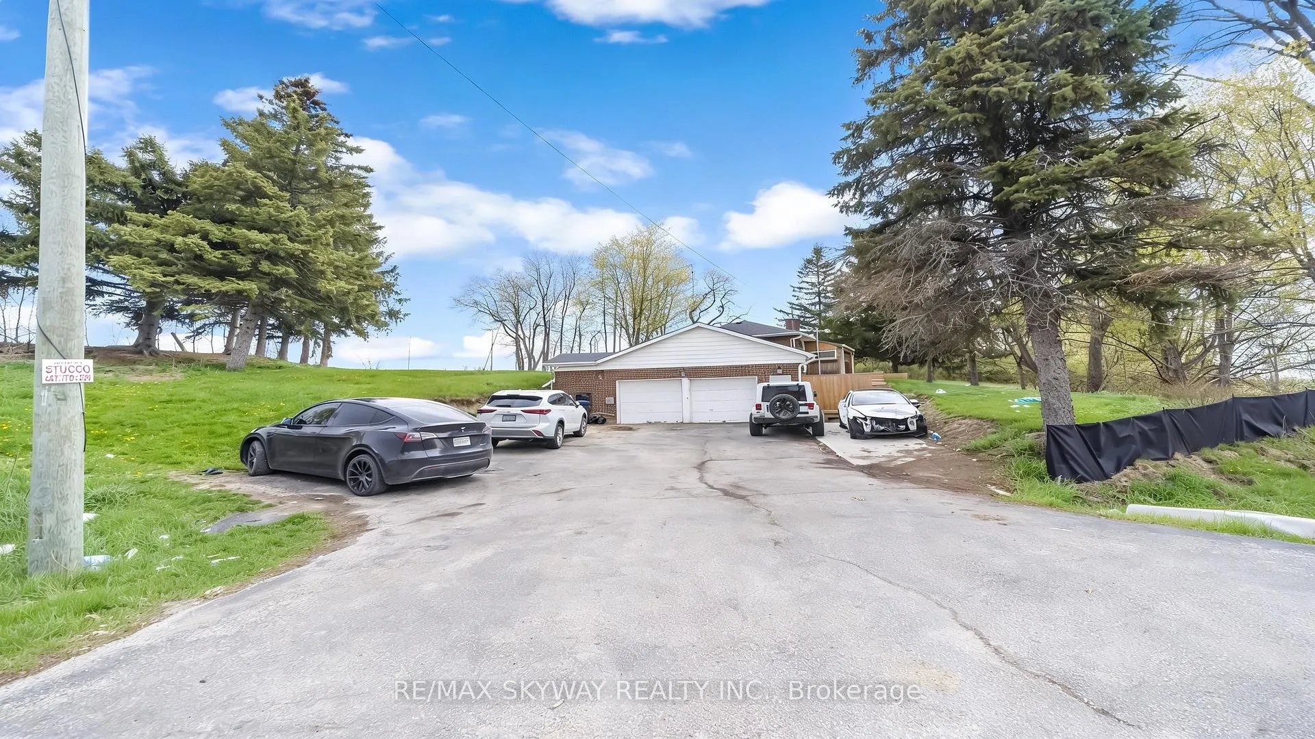 Photo 4 of 12891 Dixie Road, Caledon, Rural Caledon — HOMEH