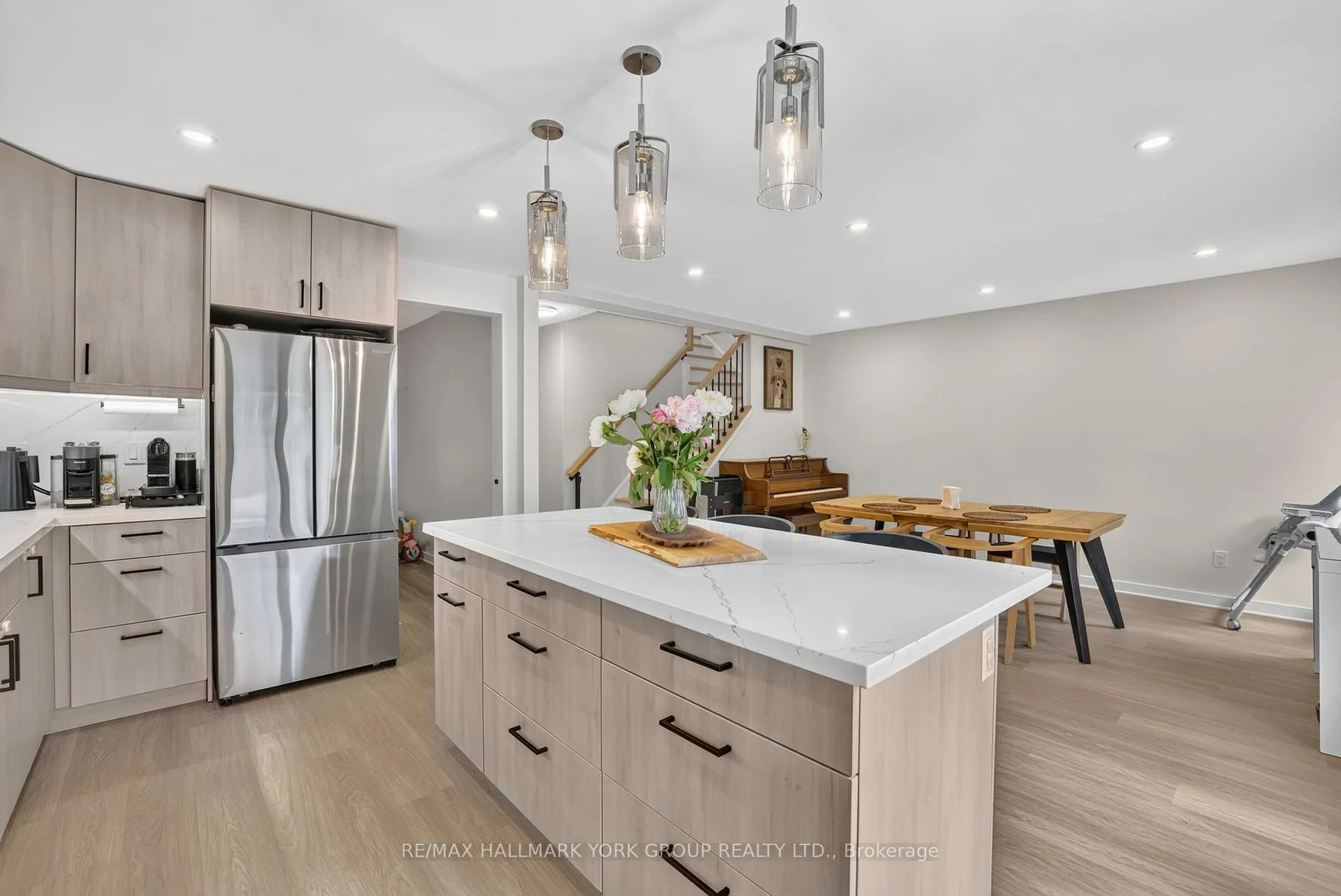 Photo 12 of 12 Odin Crescent, Aurora, Aurora Village — HOMEH