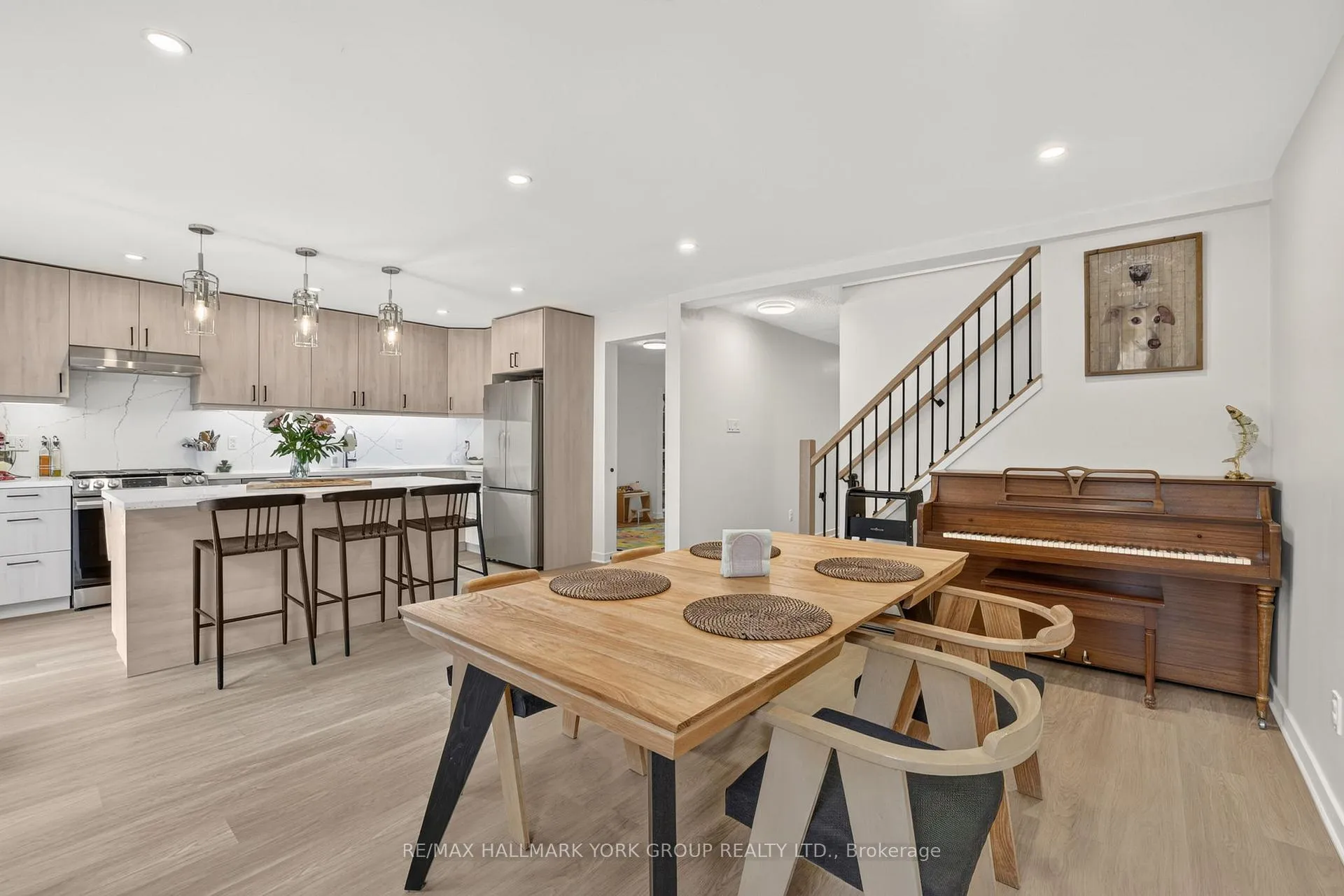 Photo 19 of 12 Odin Crescent, Aurora, Aurora Village — HOMEH