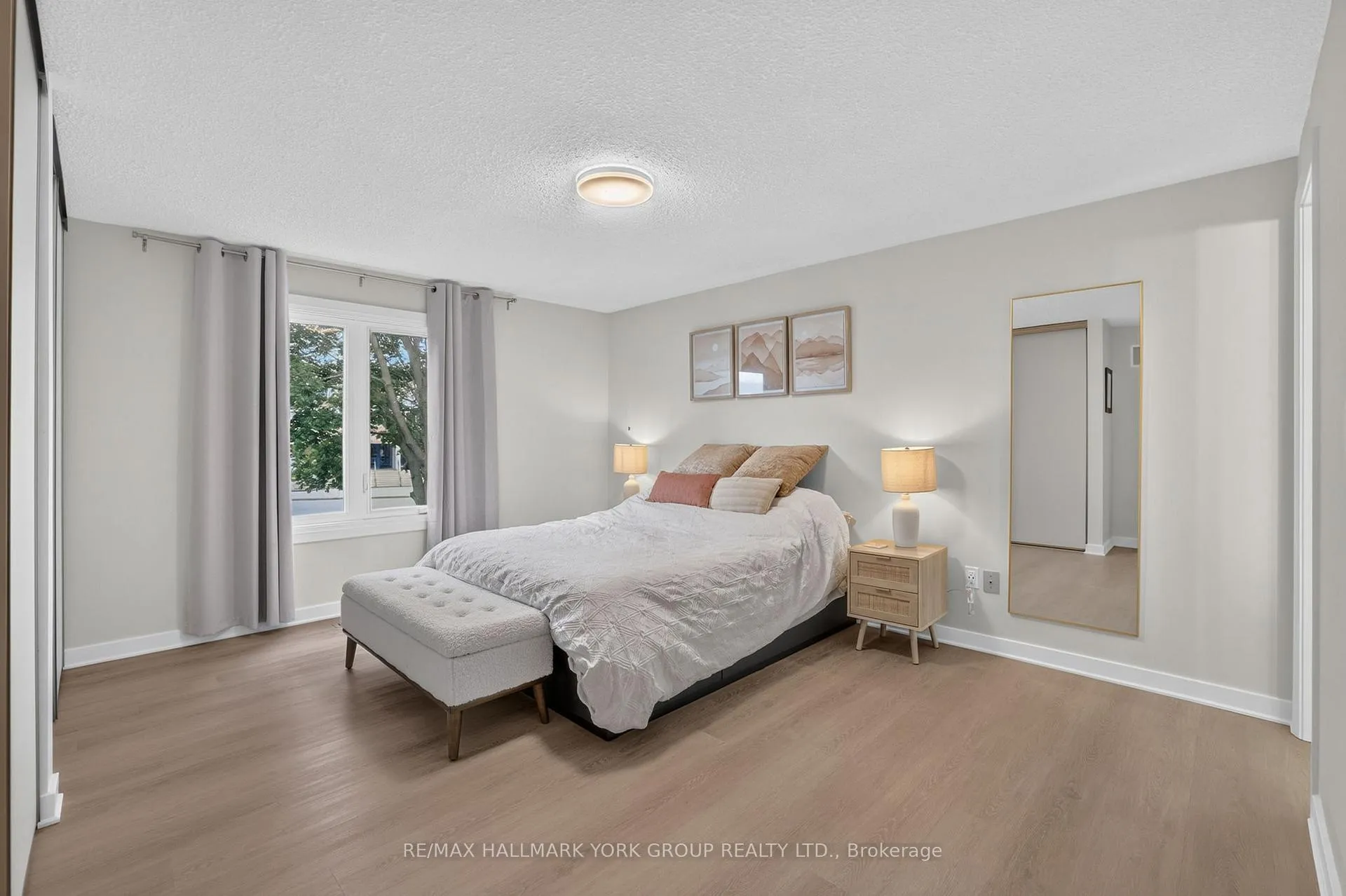 Photo 23 of 12 Odin Crescent, Aurora, Aurora Village — HOMEH