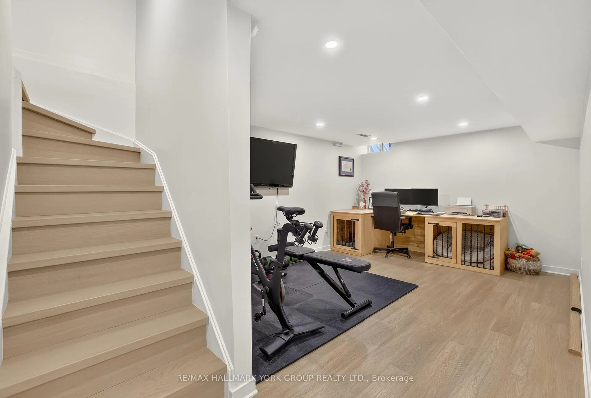 Photo 26 of 12 Odin Crescent, Aurora, Aurora Village — HOMEH