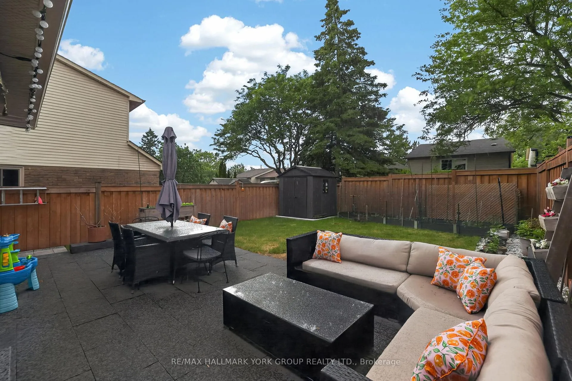 Photo 34 of 12 Odin Crescent, Aurora, Aurora Village — HOMEH