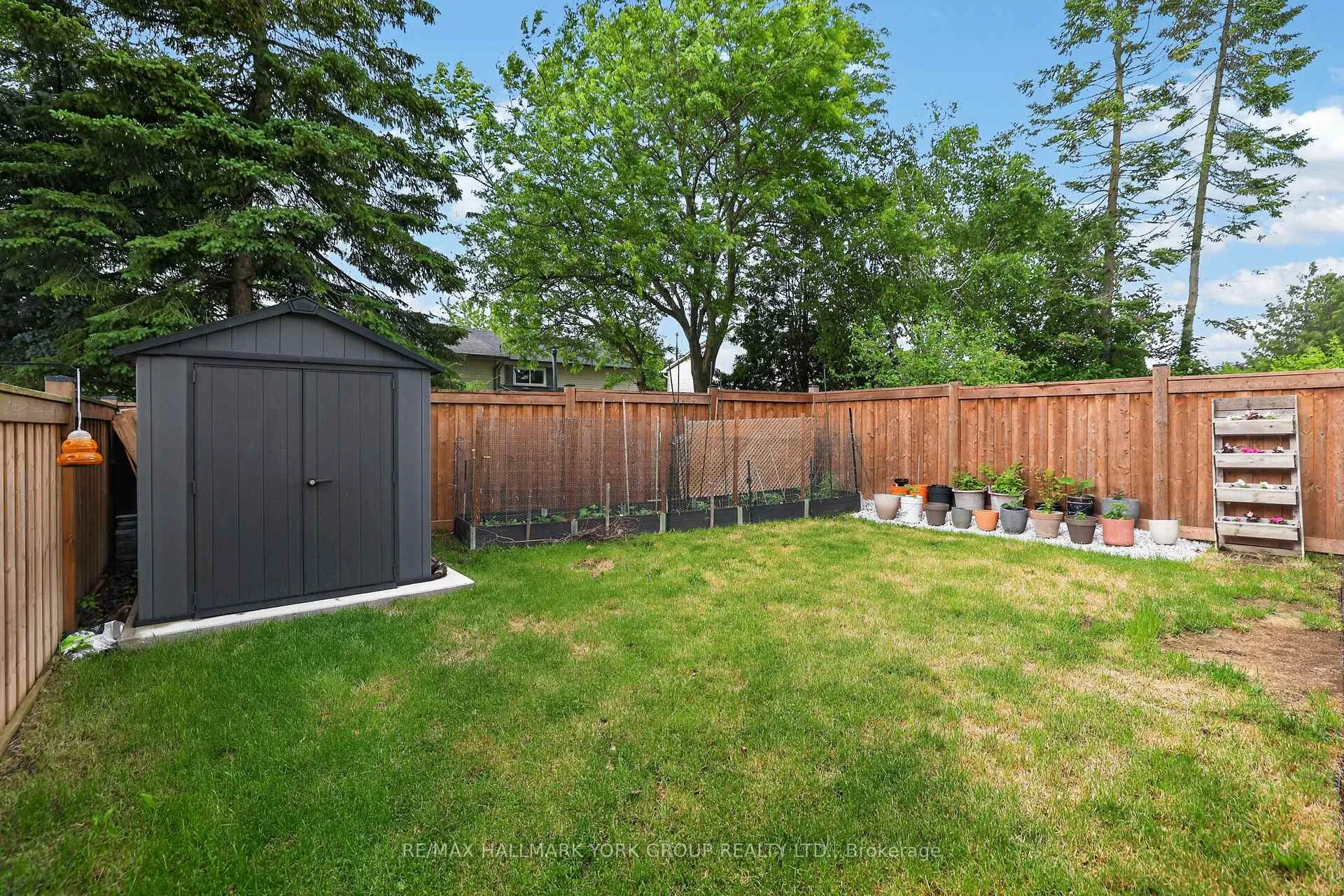 Photo 38 of 12 Odin Crescent, Aurora, Aurora Village — HOMEH