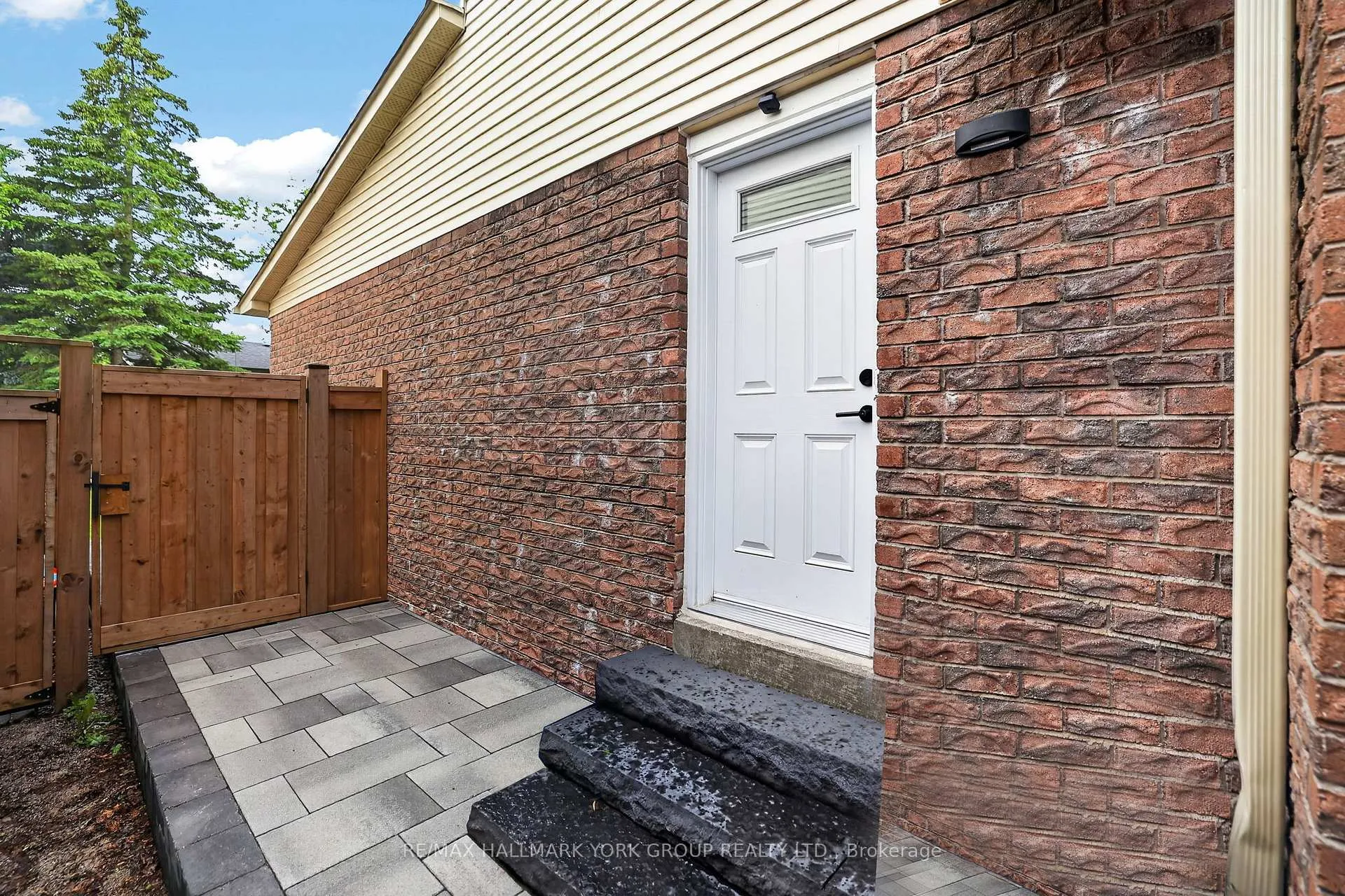 Photo 41 of 12 Odin Crescent, Aurora, Aurora Village — HOMEH