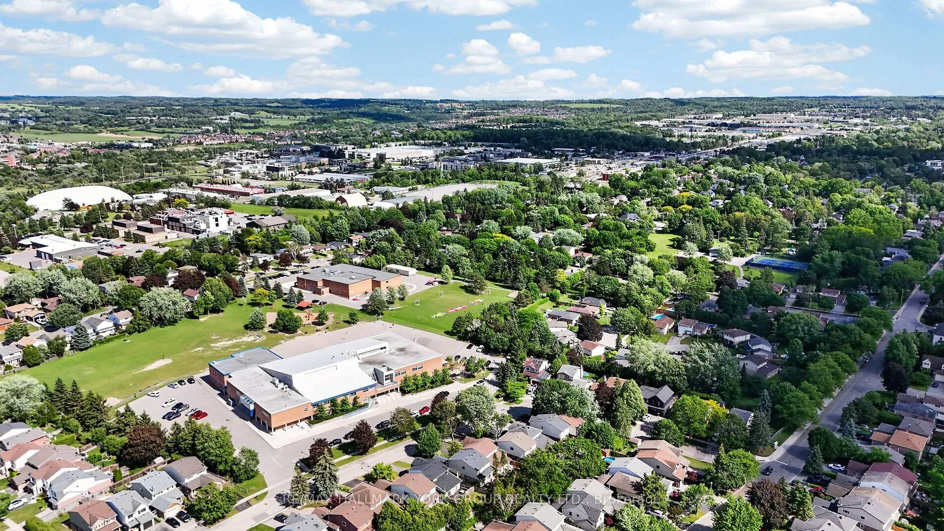 Photo 44 of 12 Odin Crescent, Aurora, Aurora Village — HOMEH