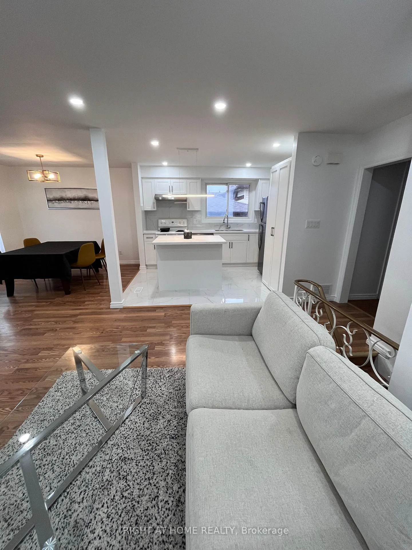 Photo 5 of 7431 Jubilee Drive, Niagara Falls, Marineland — HOMEH