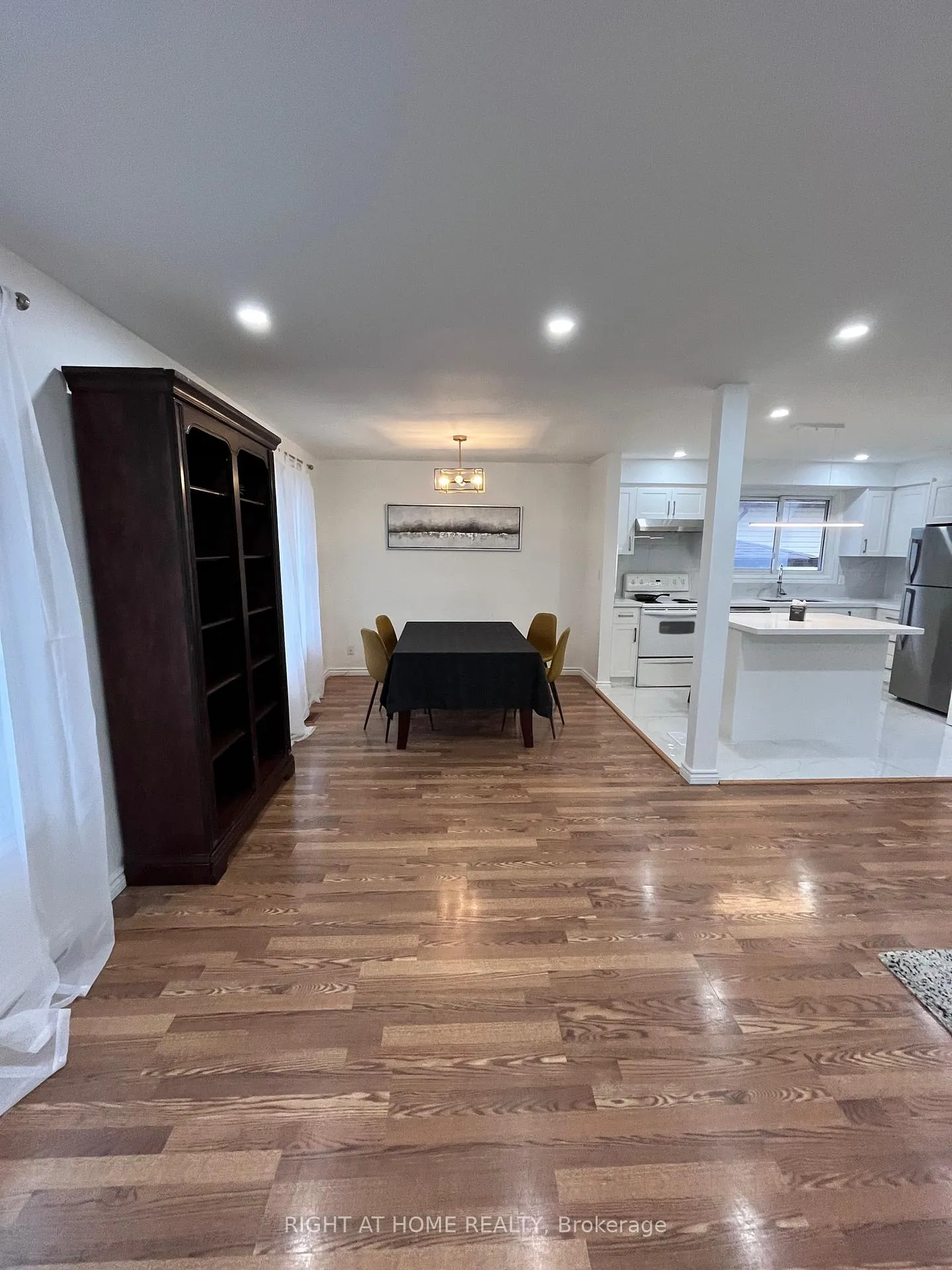 Photo 9 of 7431 Jubilee Drive, Niagara Falls, Marineland — HOMEH