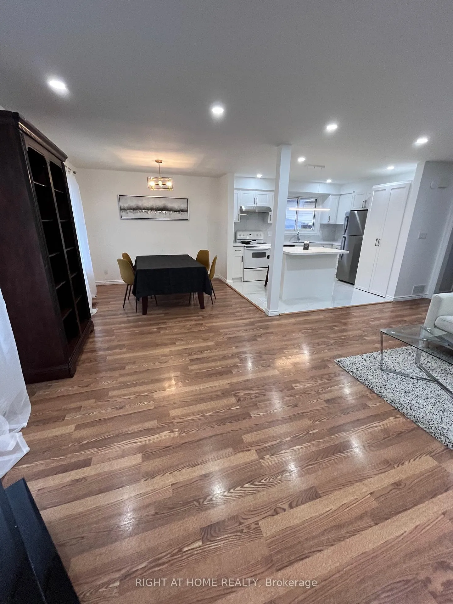 Photo 10 of 7431 Jubilee Drive, Niagara Falls, Marineland — HOMEH