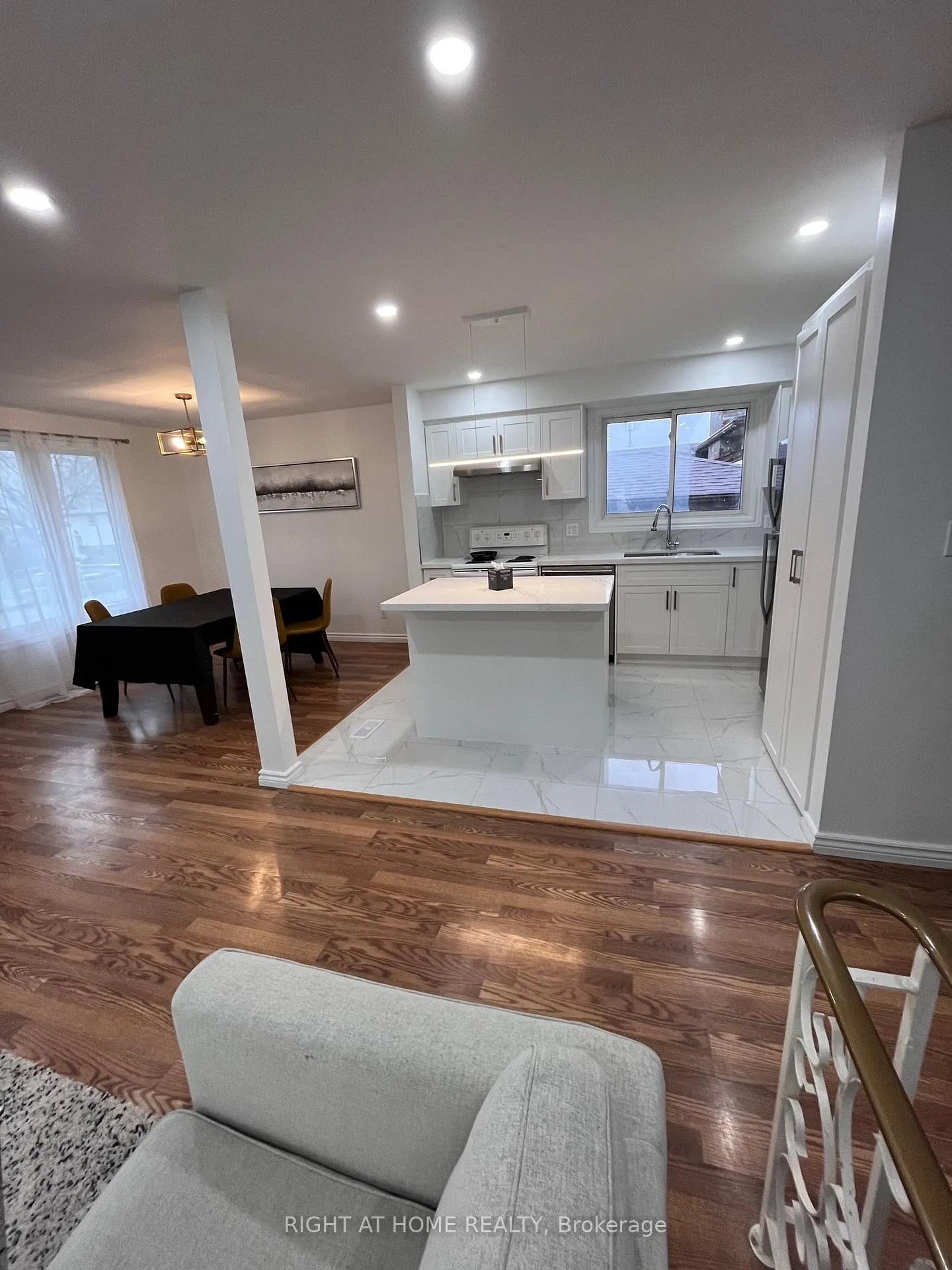 Photo 14 of 7431 Jubilee Drive, Niagara Falls, Marineland — HOMEH
