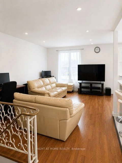 Photo 17 of 7431 Jubilee Drive, Niagara Falls, Marineland — HOMEH