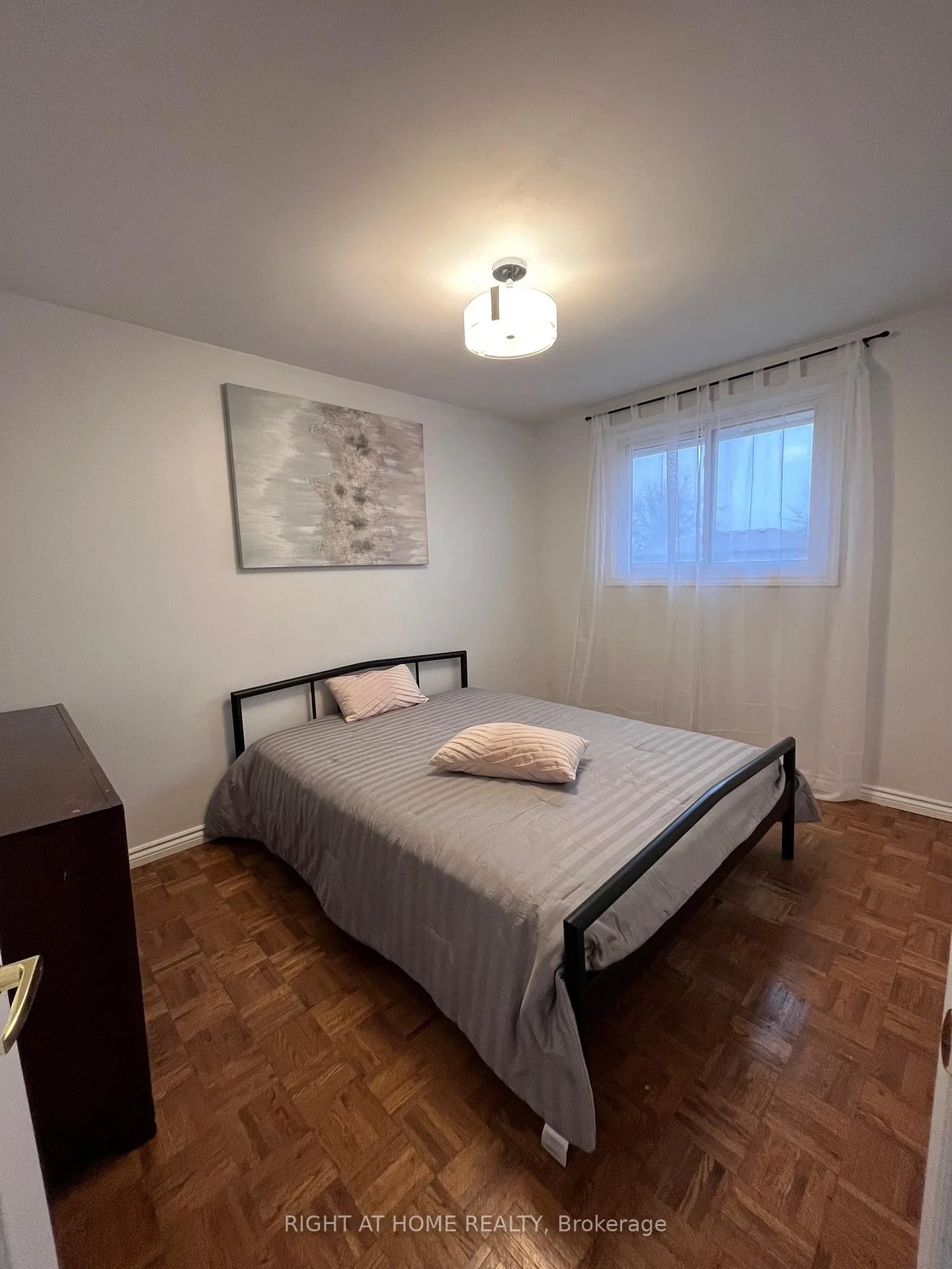 Photo 23 of 7431 Jubilee Drive, Niagara Falls, Marineland — HOMEH