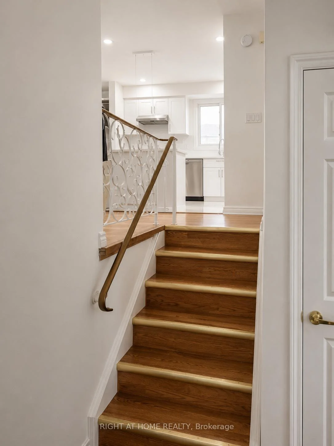 Photo 36 of 7431 Jubilee Drive, Niagara Falls, Marineland — HOMEH