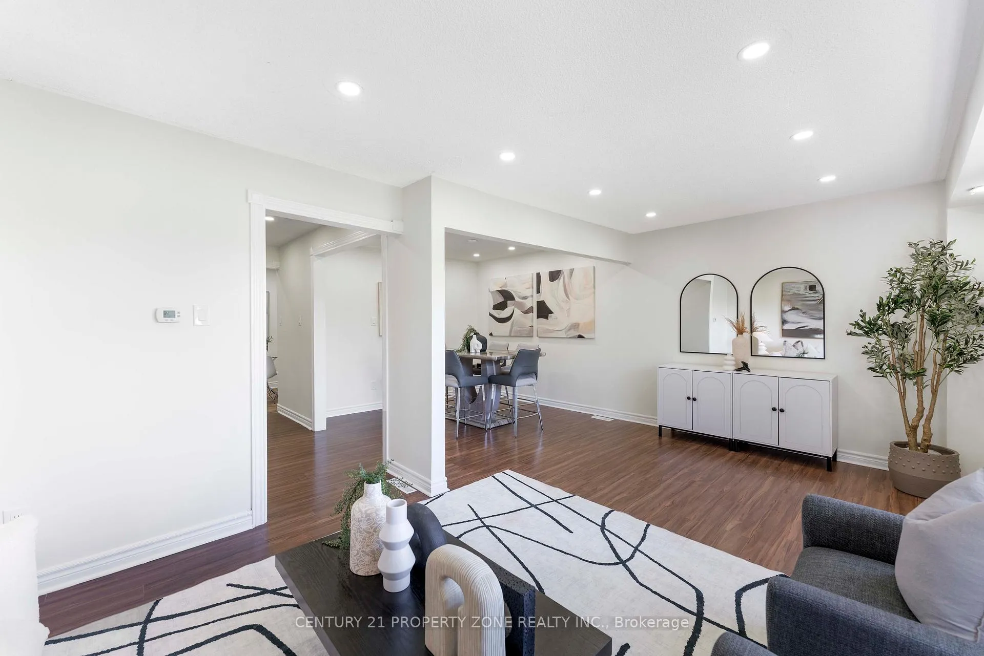 Photo 16 of 35 Ashton Crescent, Brampton, Central Park — HOMEH