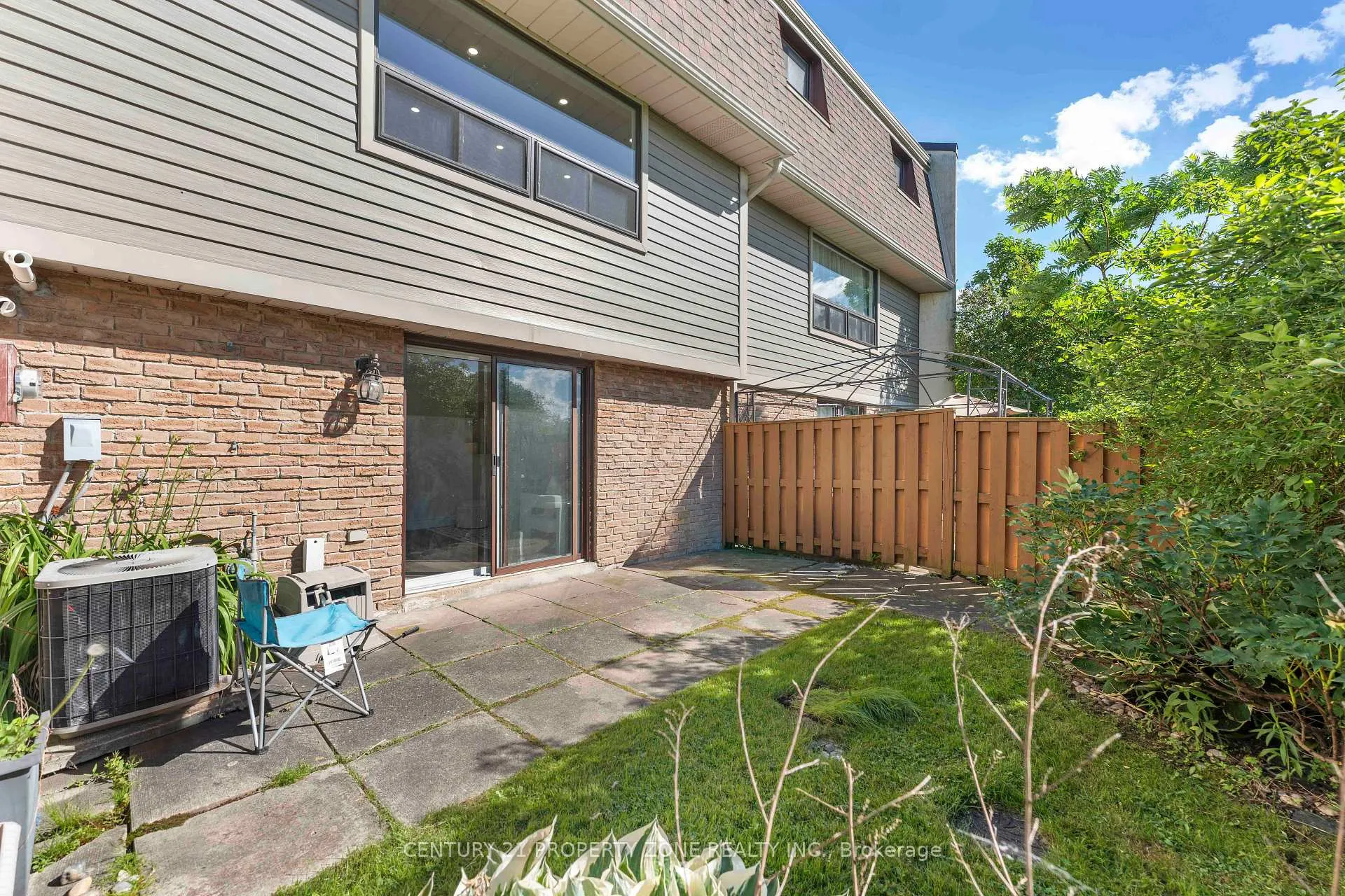 Photo 35 of 35 Ashton Crescent, Brampton, Central Park — HOMEH