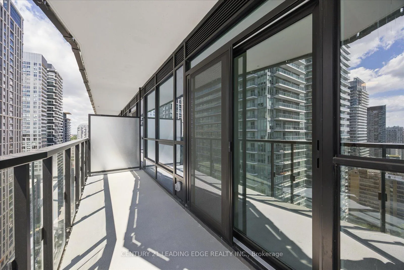 Photo 13 of Unit 2113S, 110 Broadway Avenue, Toronto, Mount Pleasant West — HOMEH