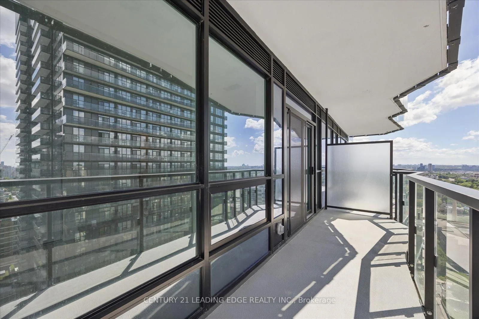 Photo 14 of Unit 2113S, 110 Broadway Avenue, Toronto, Mount Pleasant West — HOMEH